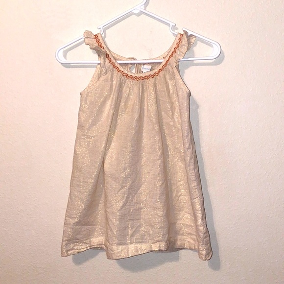 Other - 5Y gold fluttery girls top with embroidered neck